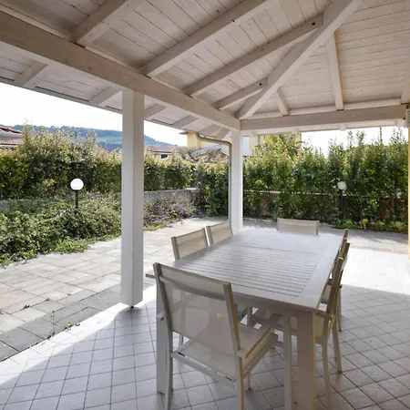 Caladune Casa 2 Semesterbostad *
